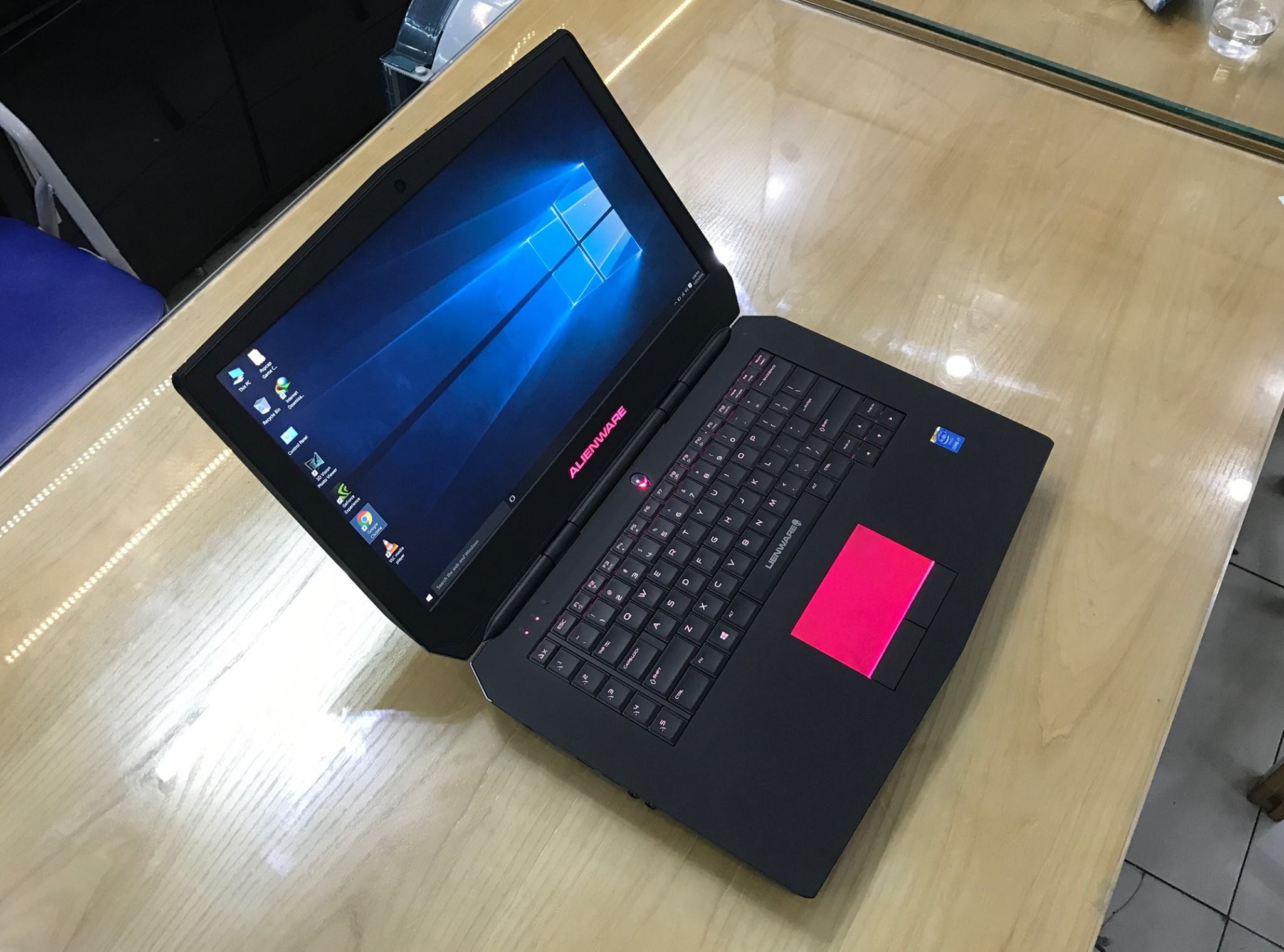 Laptop Dell Alienwave 15 r2 2016--1.jpg